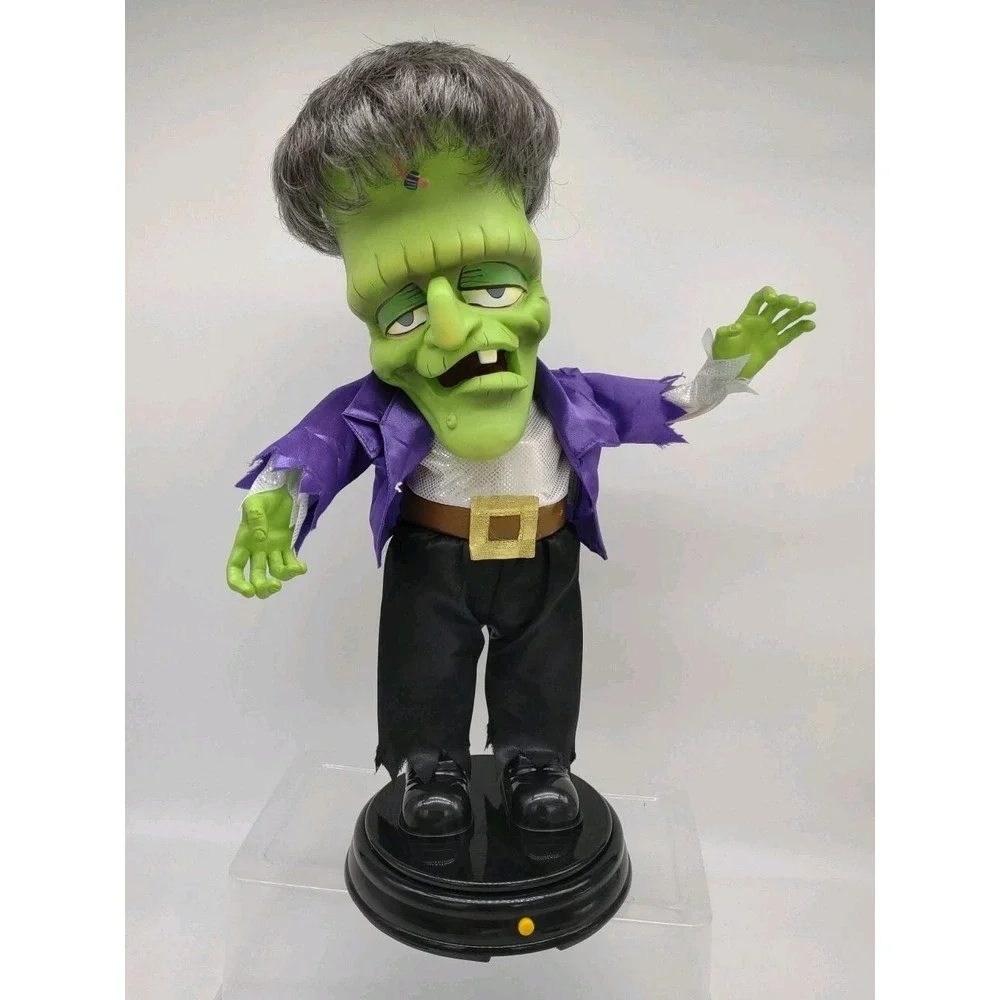 Gemmy Halloween Freaky Geeks Dancing Frankenstein Musical Shakes Booty Spins 18